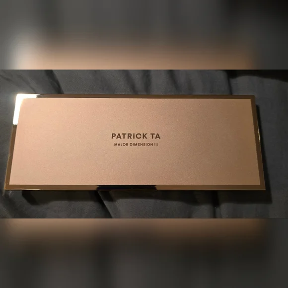 Patrick Ta Major Dimension III Matte Eyeshadow Palette - Picture 6 of 8